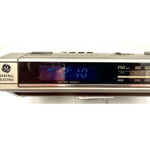 GE General Electric Electronic Touch AM FM Alarm Clock Radio 7-4639A wood TESTED